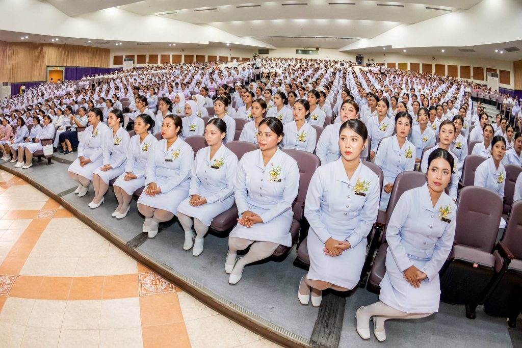 รับหมวกพยาบาลวลัยลักษณ์ 2567