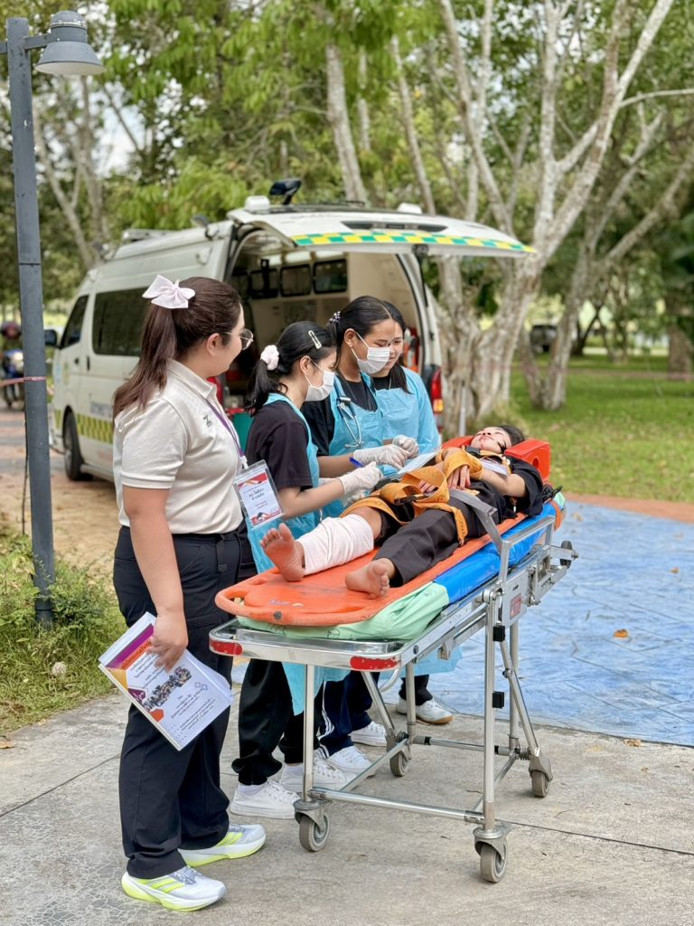 กิจกรรมจำลองในภาวะฉุกเฉินและสาธารณภัย” ภายใต้โครงการเสริมหลักสูตร รายวิชา NUR63-418
