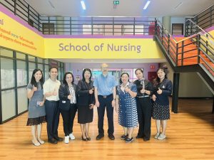 Prof. Dr. Reza Negarandeh leading a peer review workshop for faculty members at Walailak University School of Nursing.
