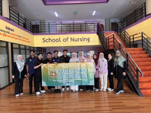 IIUM professors presenting nursing innovations and research collaboration to faculty and students at Walailak University School of Nursing.